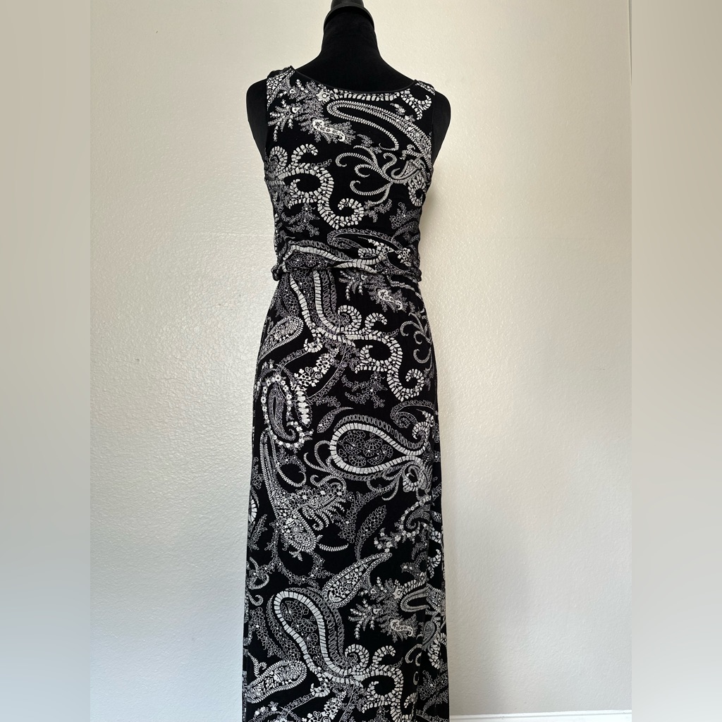 Qed London Black White Paisley Maxi Dress Sleeveless Size 8 (Us 4)